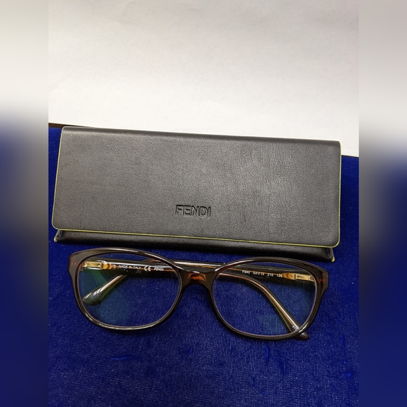Fendi optical frame #529 - Picture 2 of 15